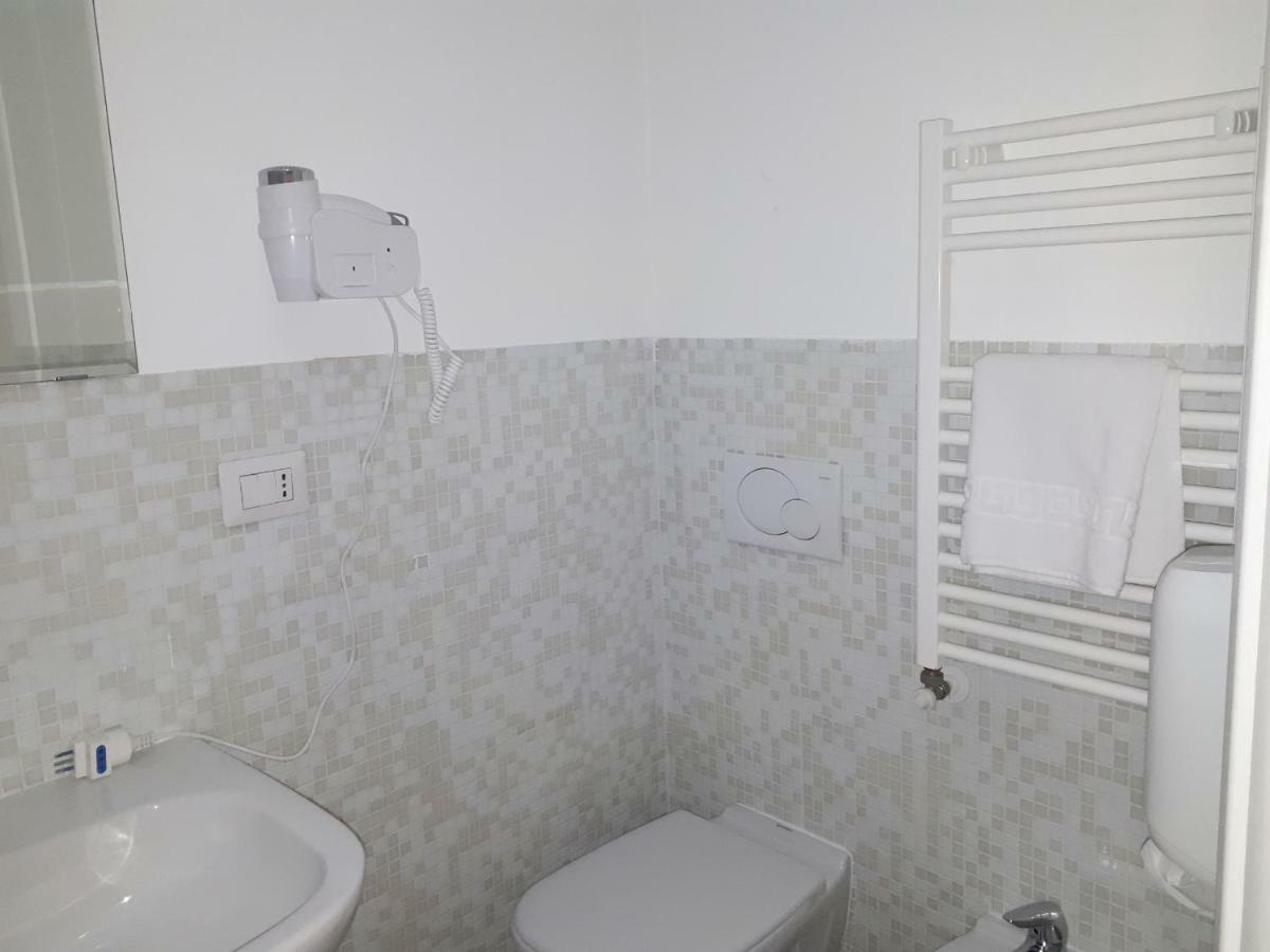 La Rosa Dei Sassi 2 Apartment มาเตรา ภายนอก รูปภาพ